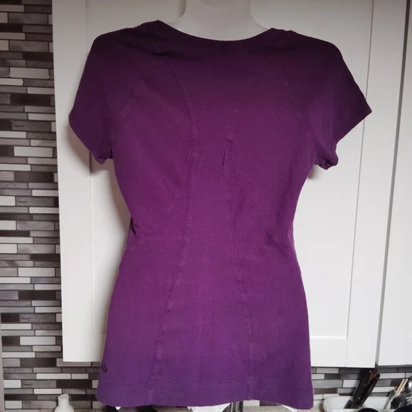 Lululemon cap sleeve shirt - Picture 3 of 5